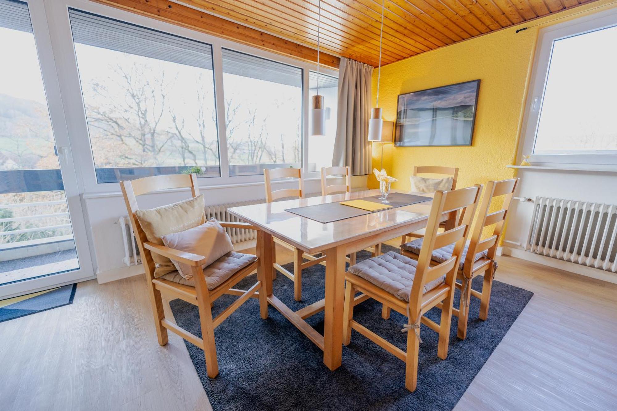 Ferienhaus Schoene Aussicht Ferienwohnung Gelb Hemfurth-Edersee Eksteriør billede